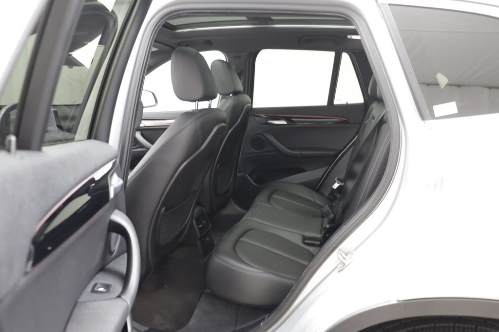 Used 2021 BMW X1 xDrive28i w/ Convenience Package AWD/4WD image 15