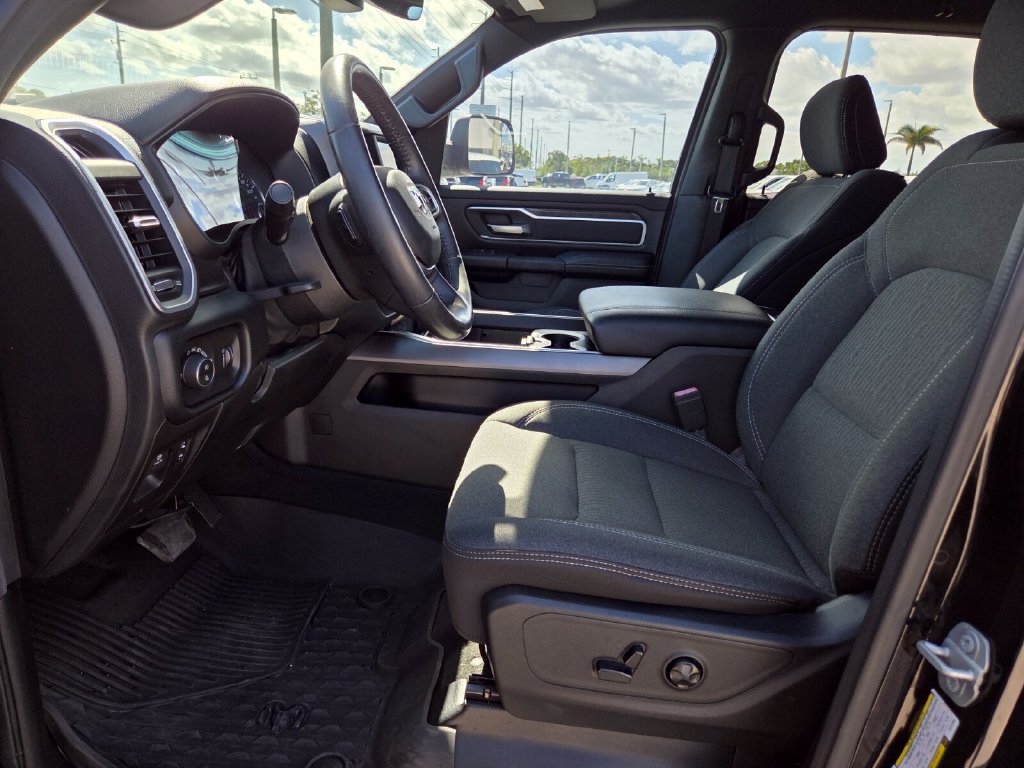 Used 2020 RAM 1500 Big Horn RWD image 27