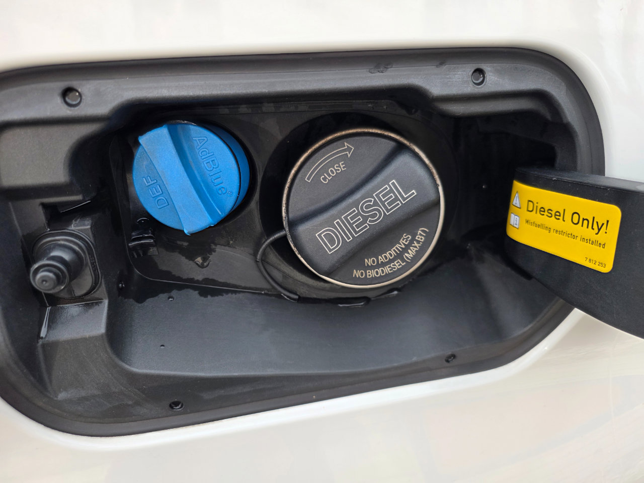 Used 2014 BMW 328d xDrive Sedan image 16