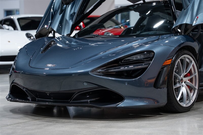 Used 2018 McLaren 720S Performance RWD image 58
