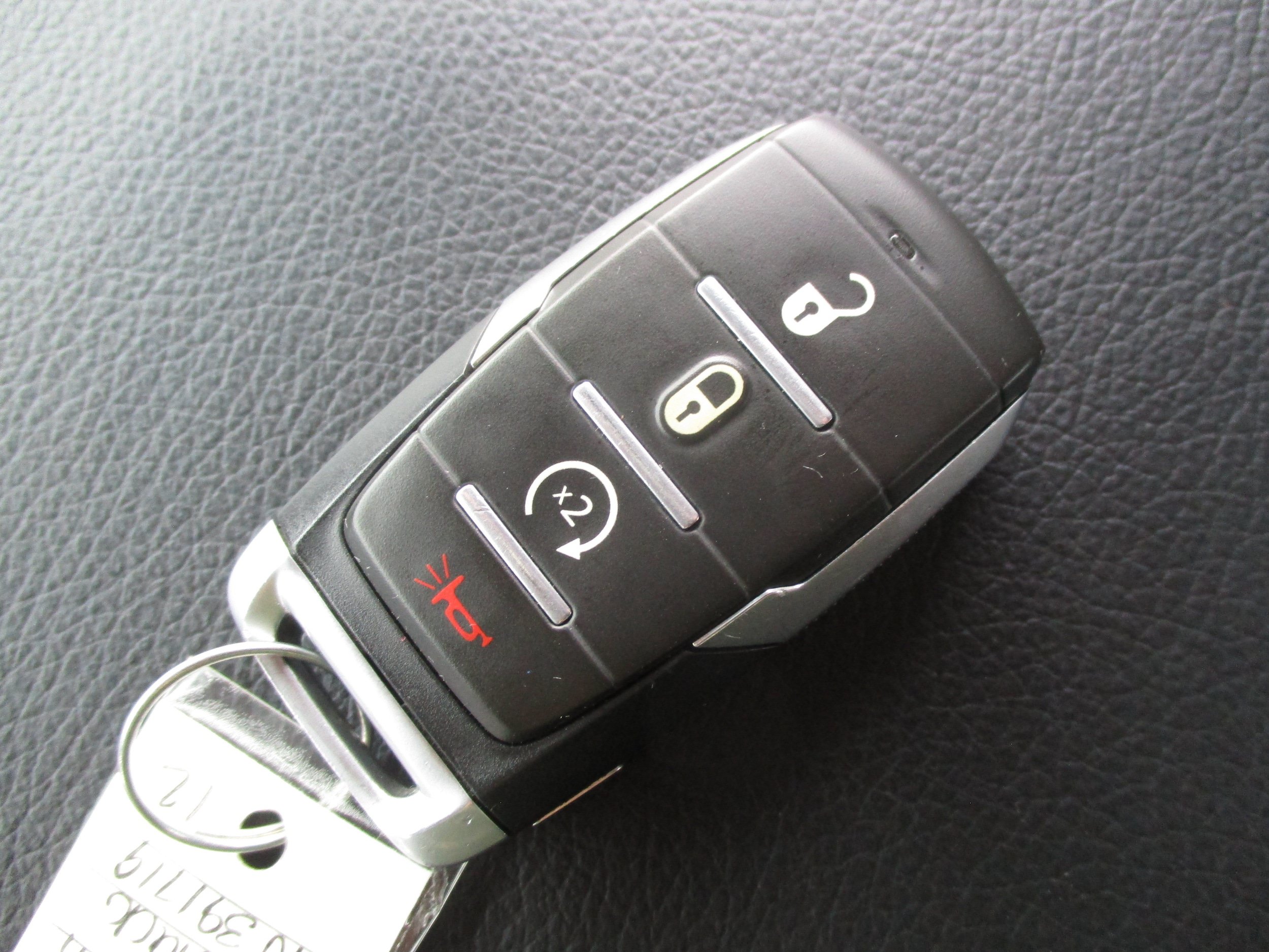 Used 2022 RAM 1500 Big Horn AWD/4WD image 39