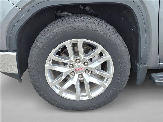 Used 2021 GMC Sierra 1500 SLT w/ SLT Premium Package AWD/4WD image 15