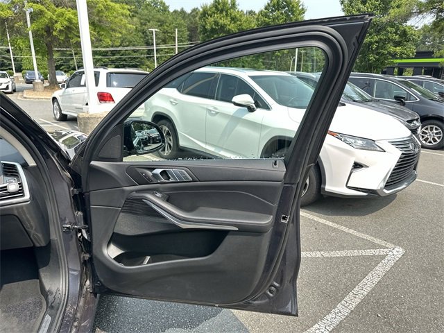 Used 2022 BMW X7 xDrive40i w/ Premium Package image 20