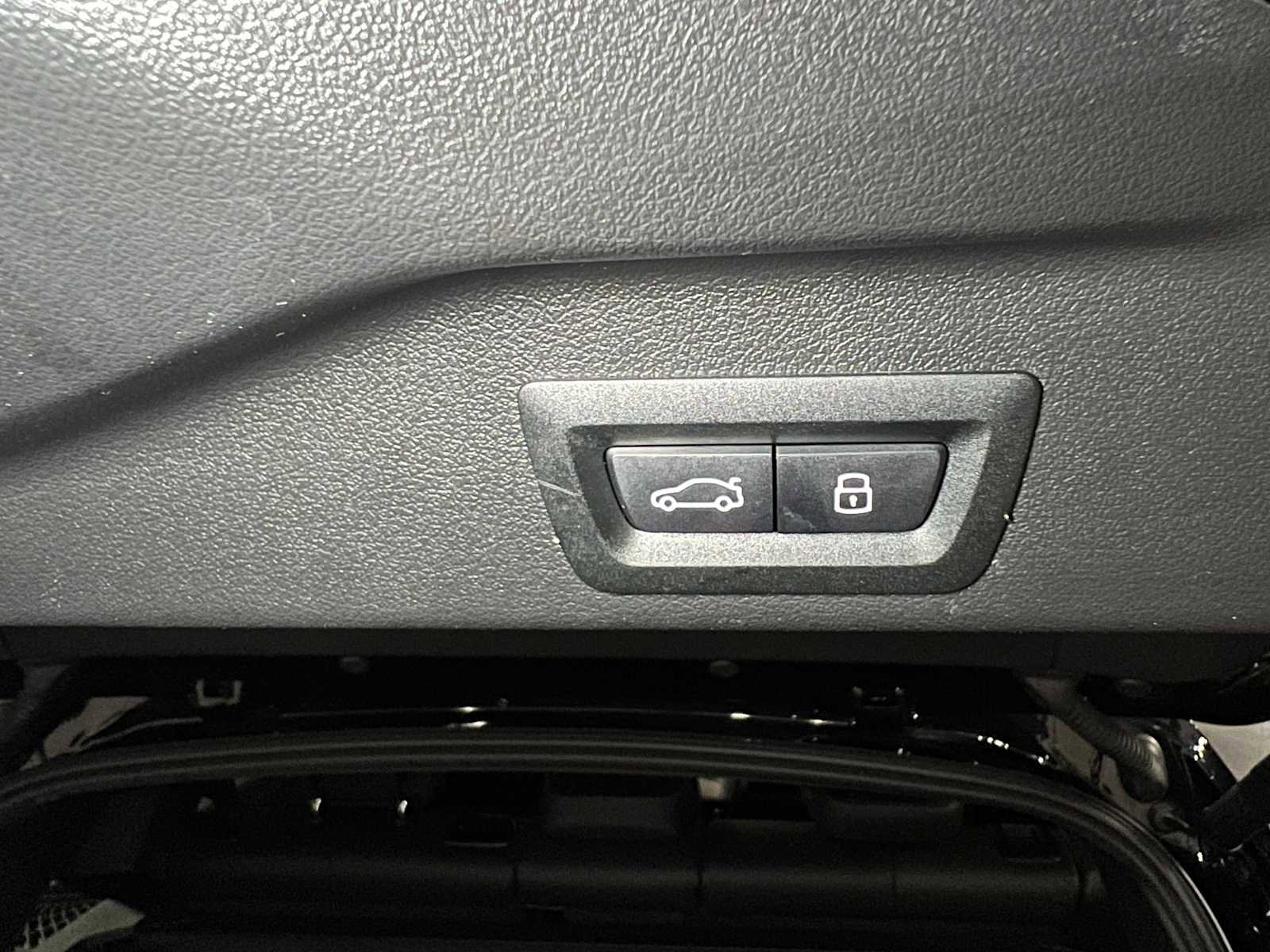 Used 2024 BMW X5 xDrive40i image 17