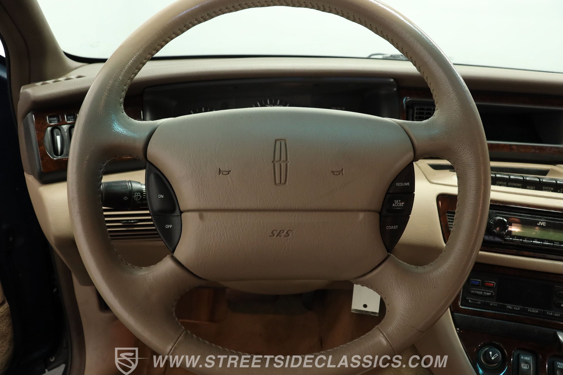 Used 1993 Lincoln Mark VIII image 35