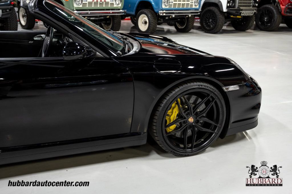 Used 2008 Porsche 911 Turbo AWD/4WD image 32