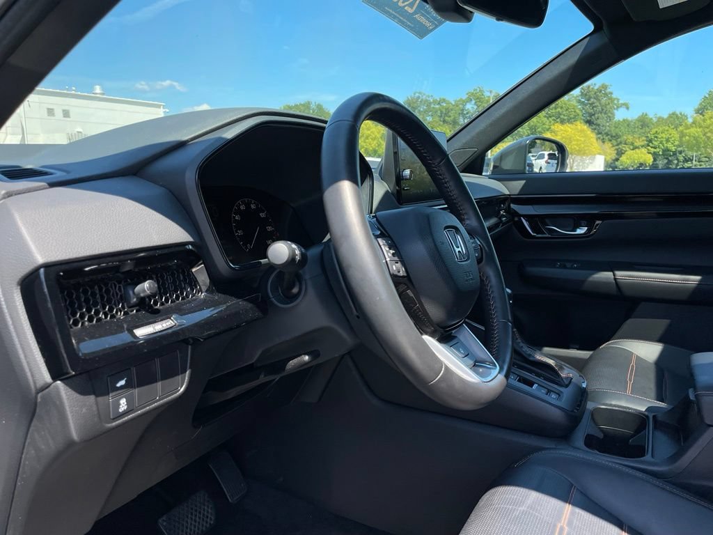 Used 2025 Honda CR-V Sport Touring image 28