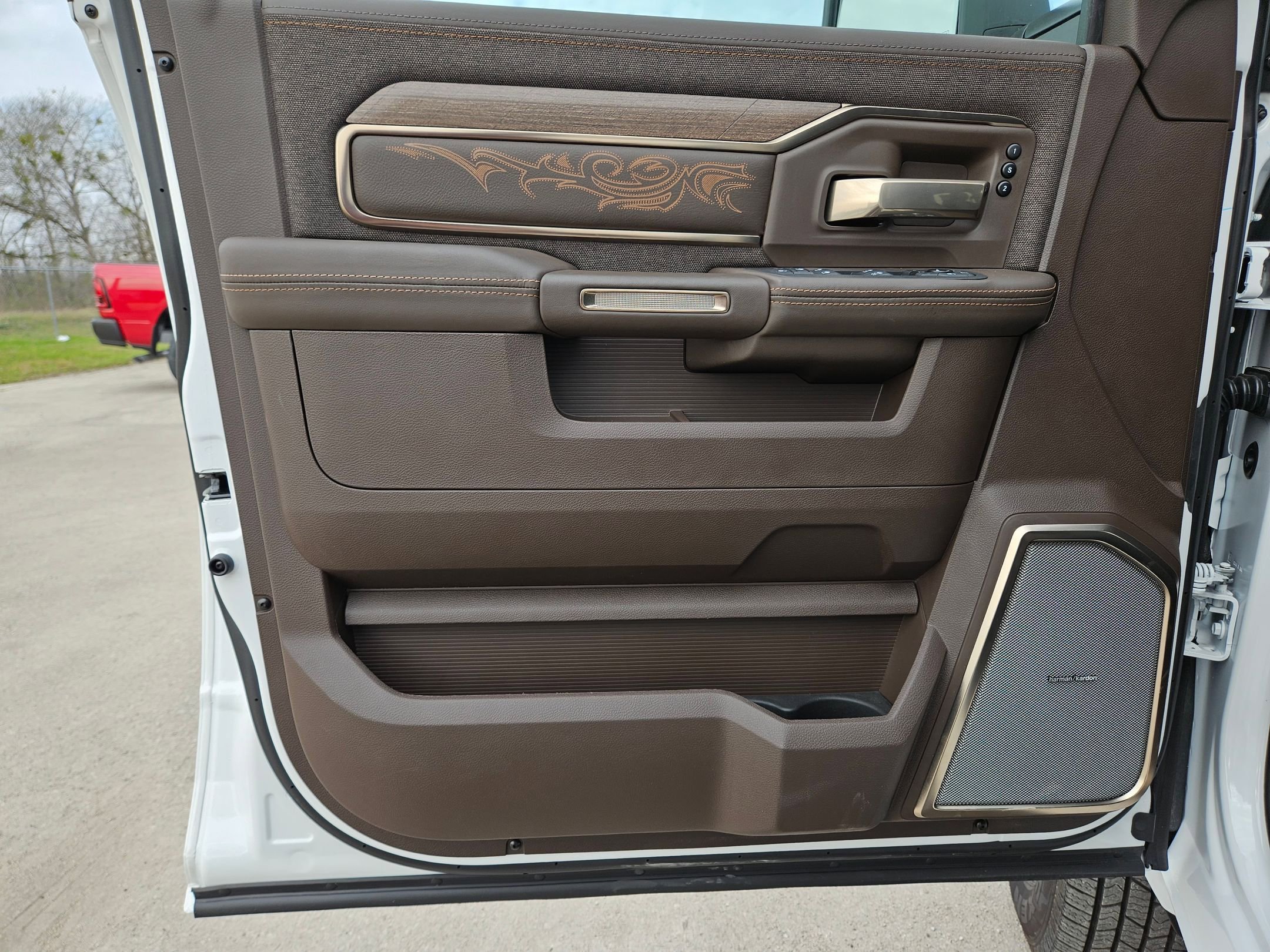 New 2026 RAM 3500 Longhorn image 11