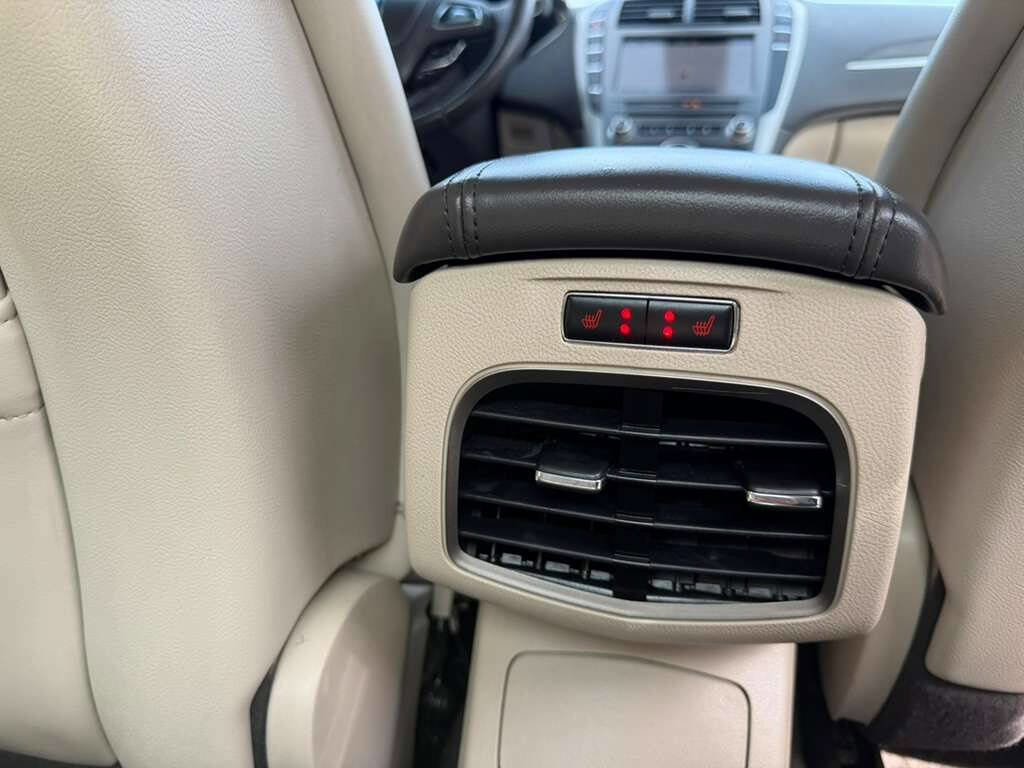 Used 2017 Lincoln MKZ Select w/ Select Plus Package image 16