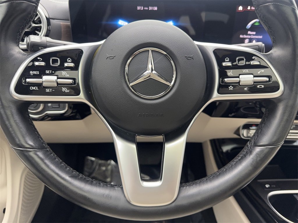 Used 2022 Mercedes-Benz CLA 250 4MATIC image 55