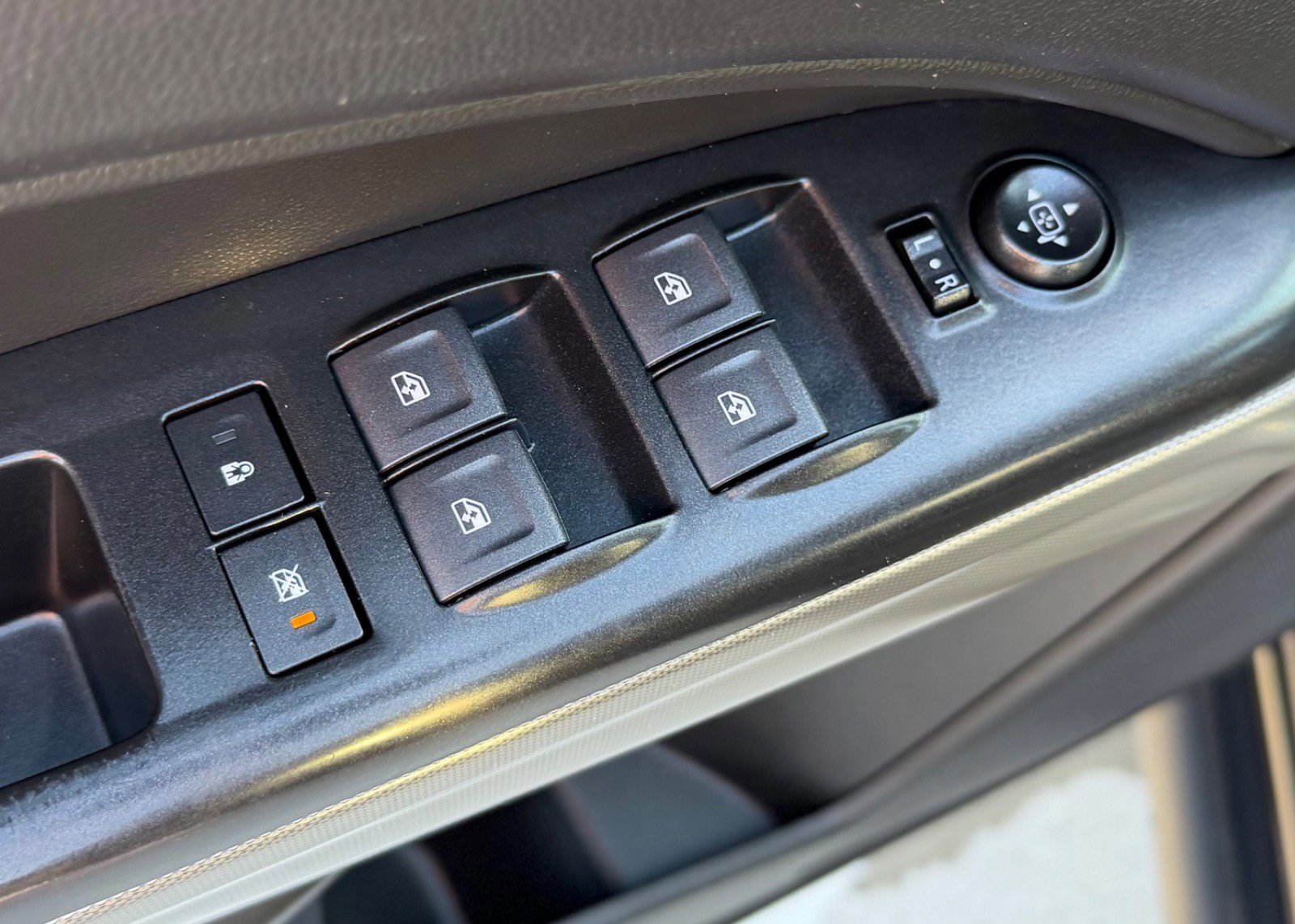 Used 2018 Chevrolet Colorado ZR2 image 22