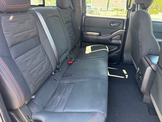 Used 2023 Nissan Frontier PRO-4X w/ Pro Convenience Package AWD/4WD image 13