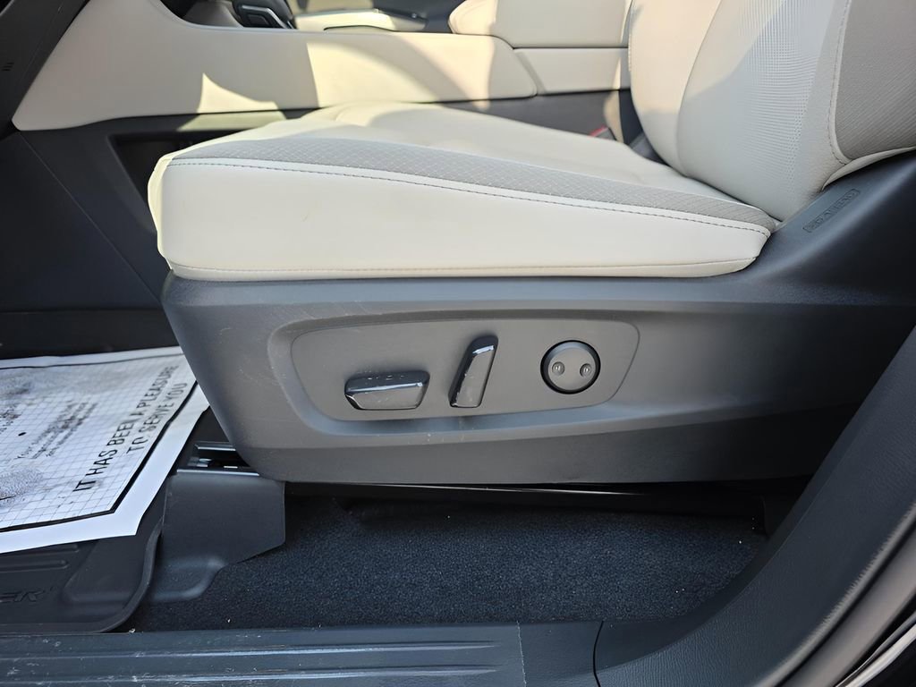 New 2026 Nissan Pathfinder SL image 19