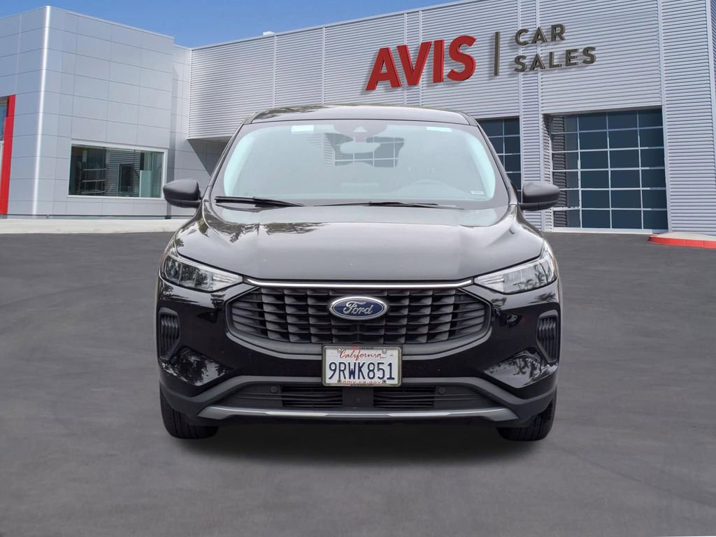 Used 2025 Ford Escape Active AWD/4WD image 2