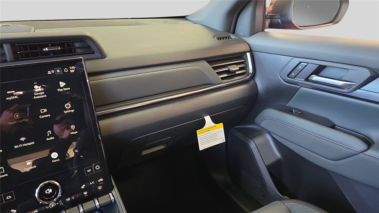 Used 2026 GMC Terrain AT4 w/ Technology Package II AWD/4WD image 18