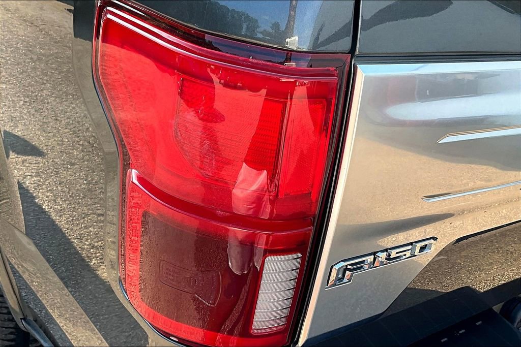 Used 2018 Ford F150 Platinum w/ Technology Package image 23