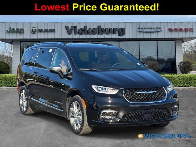 New 2026 Chrysler Pacifica Pinnacle