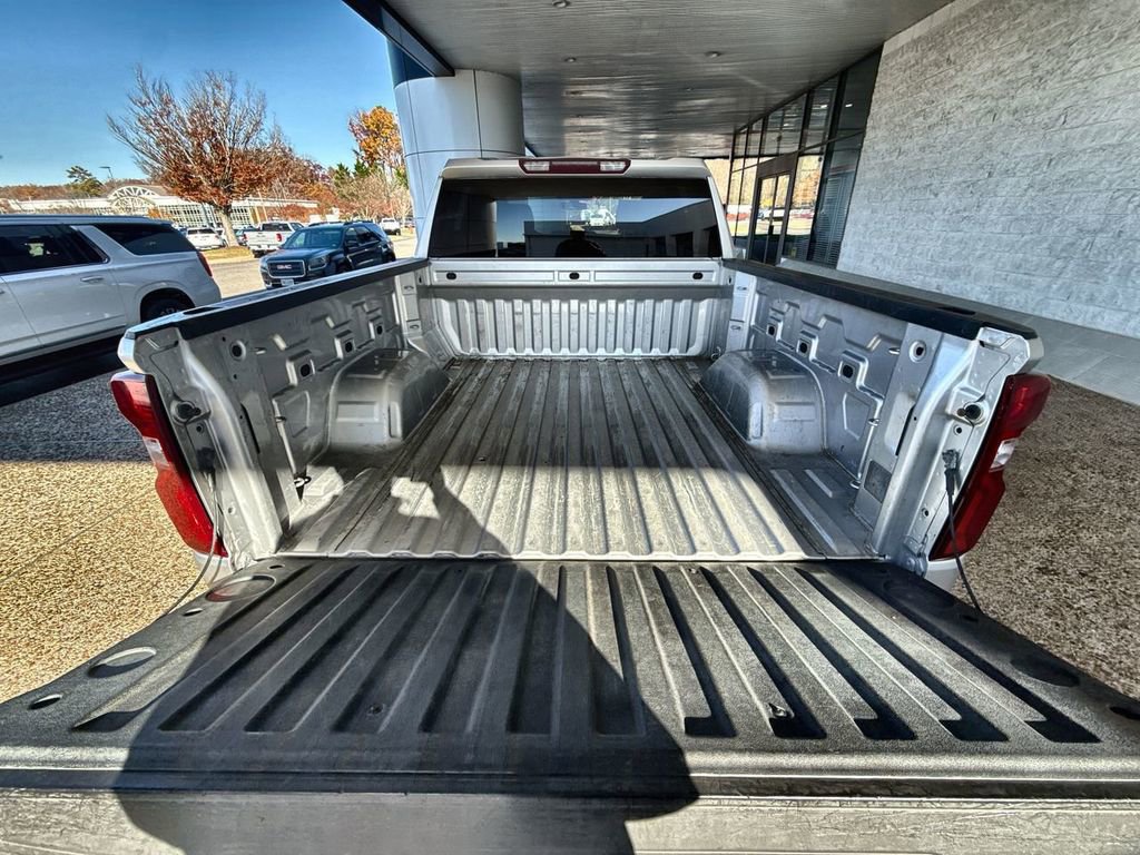 Certified 2020 Chevrolet Silverado 1500 Custom w/ Custom Value Package image 23