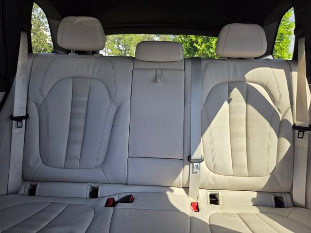 Used 2022 BMW X5 M50i w/ Executive Package AWD/4WD image 10