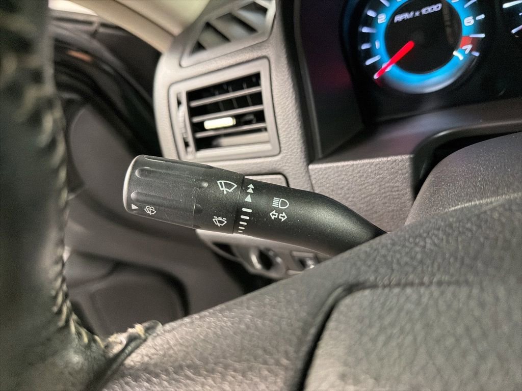 Used 2010 Ford Fusion Sport FWD image 17