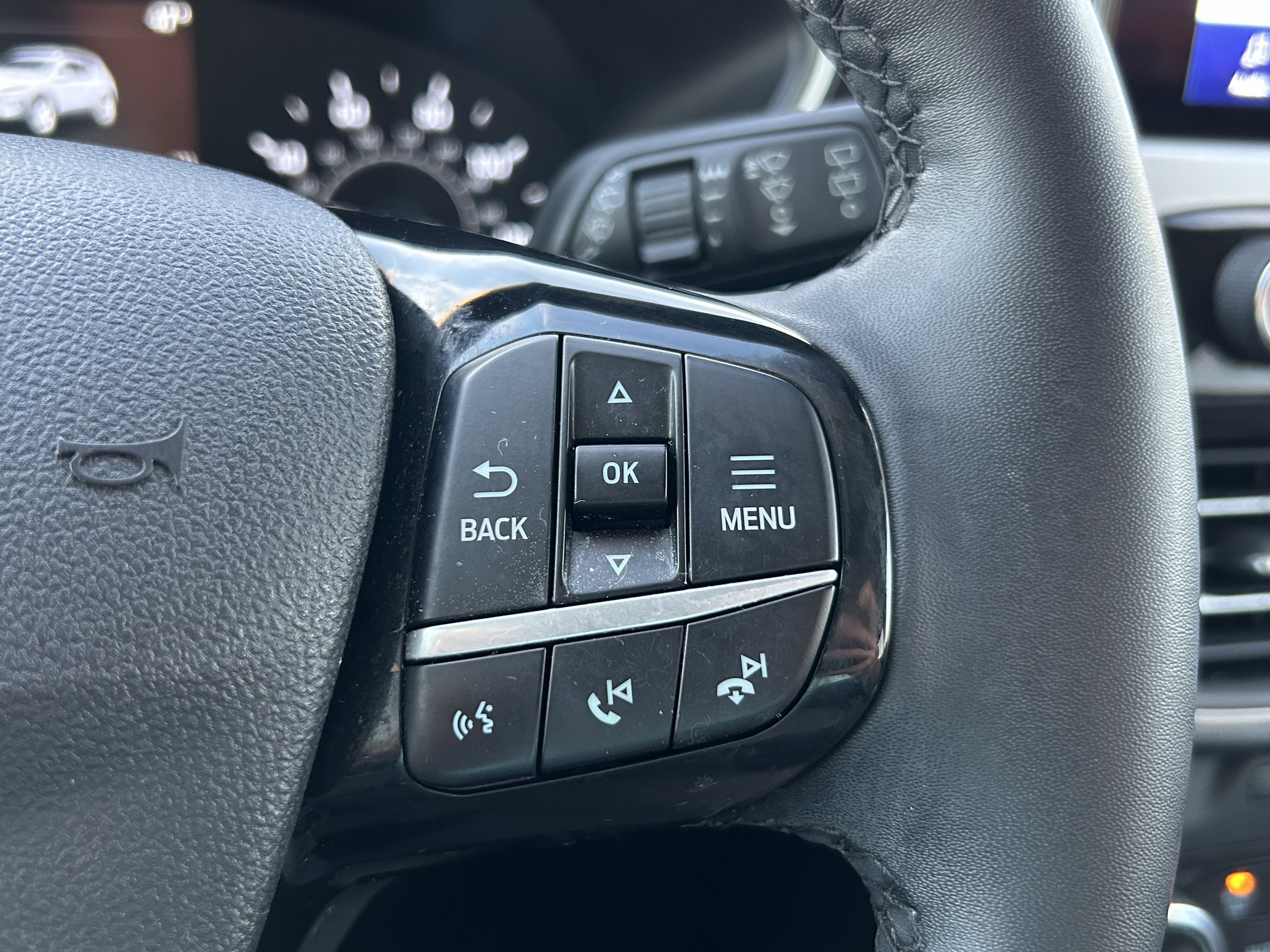 Used 2022 Ford Escape SE w/ Convenience Package image 21