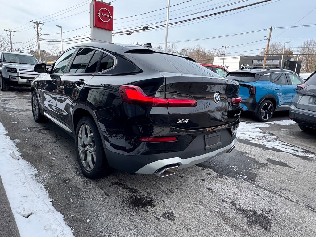 Used 2023 BMW X4 xDrive30i w/ Premium Package image 4