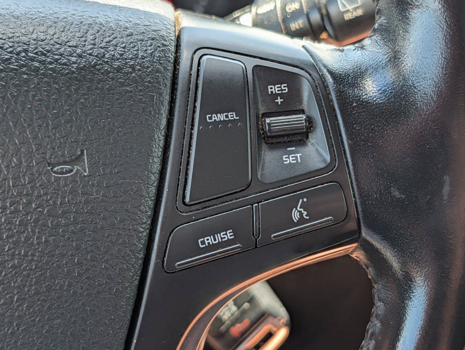 Used 2014 Kia Sorento LX FWD image 23