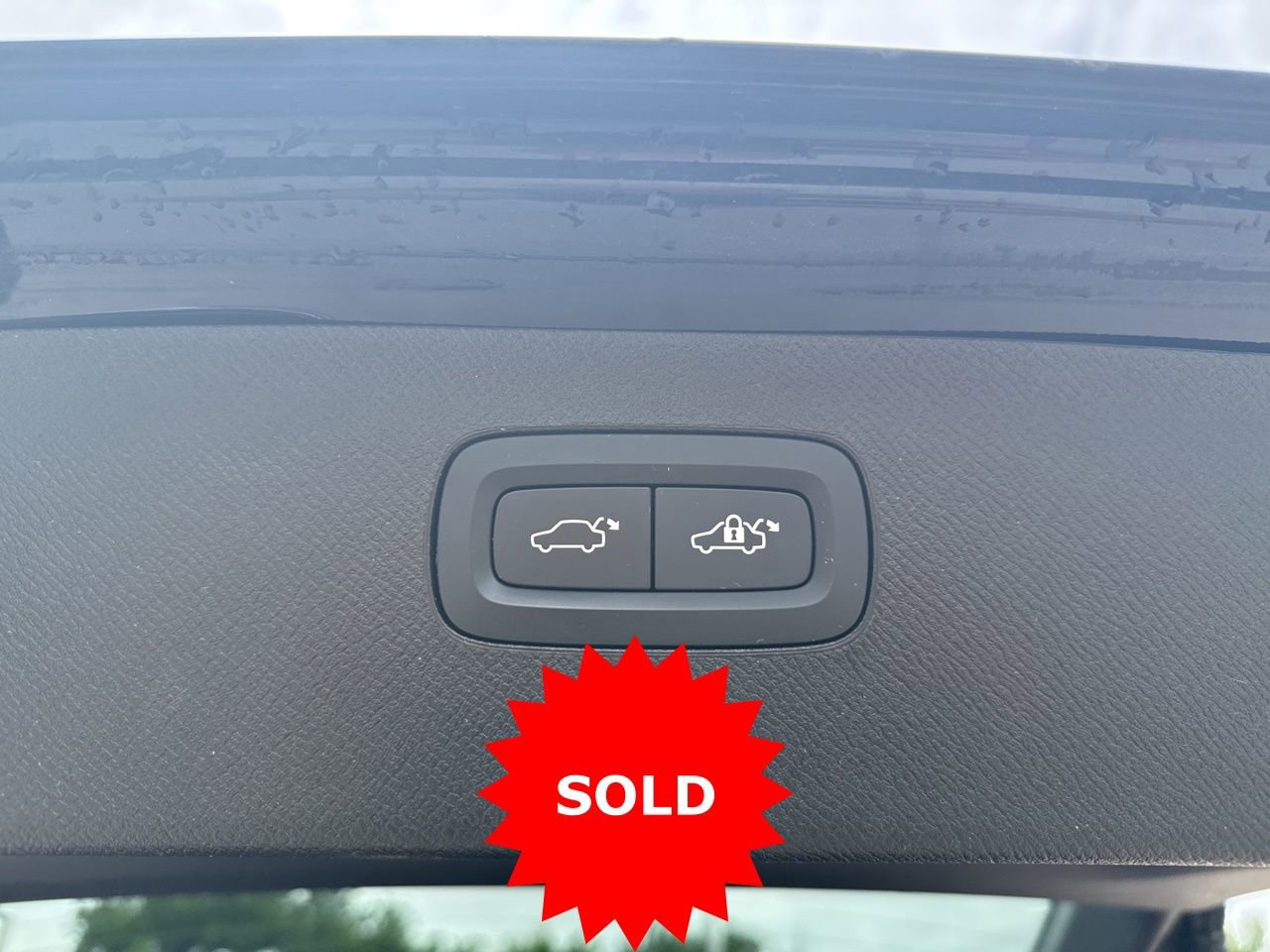 Certified 2023 Volvo XC90 B6 Plus w/ Protection Package Premier image 8