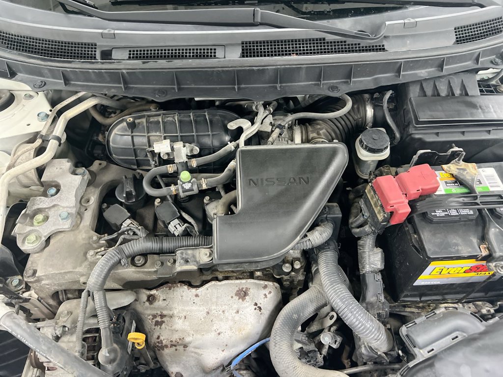 Used 2013 Nissan Rogue SV AWD/4WD image 24