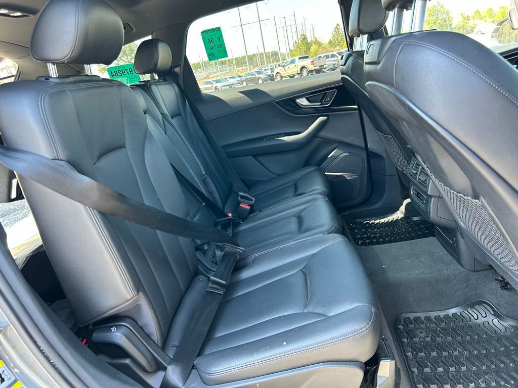 Used 2017 Audi Q7 3.0T Premium Plus image 17