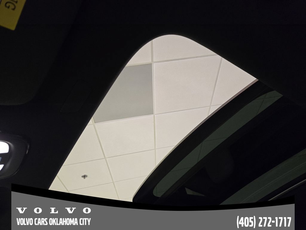 Certified 2026 Volvo XC60 B5 Plus w/ Protection Package Premier AWD/4WD image 24