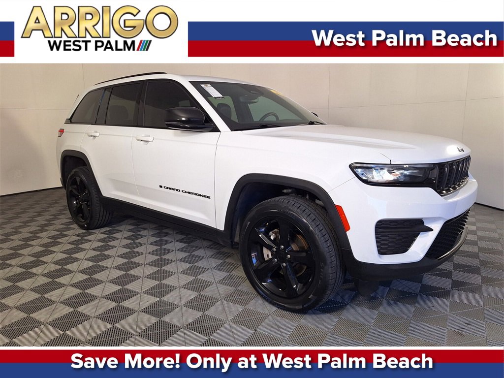 Used 2022 Jeep Grand Cherokee Altitude