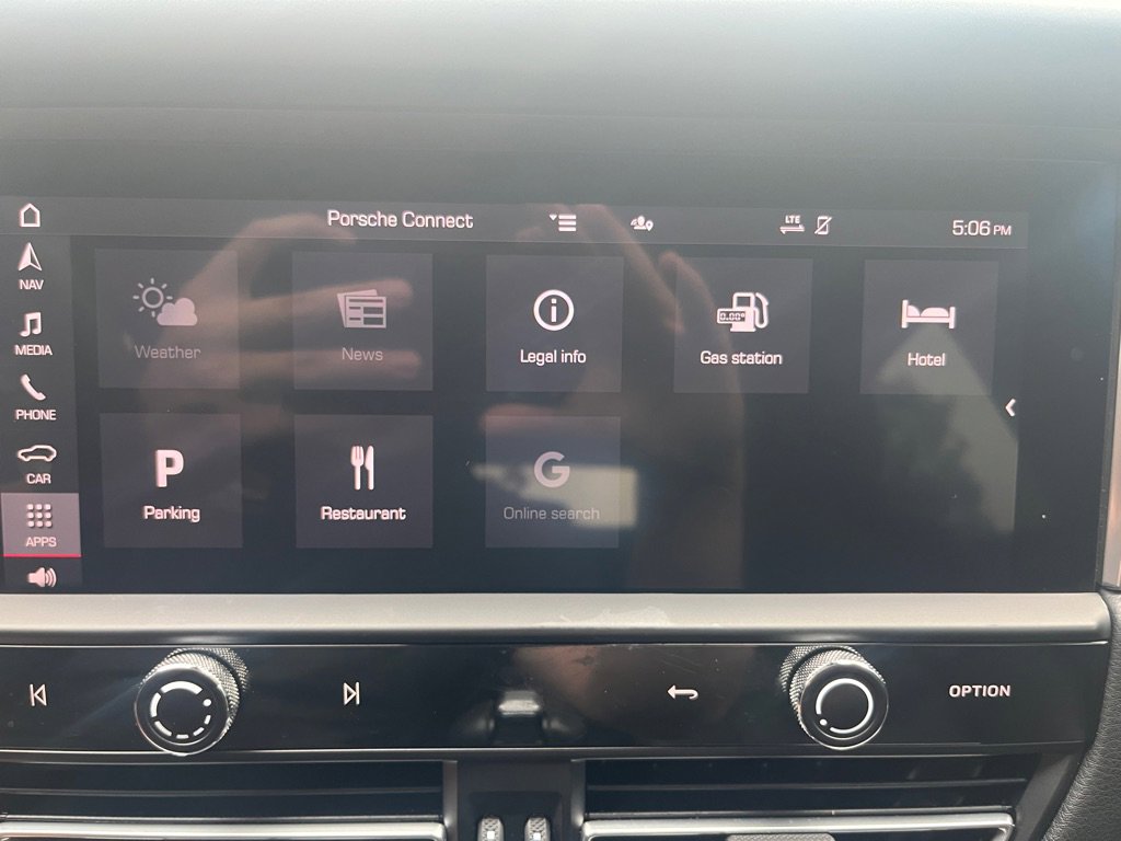 Used 2024 Porsche Macan GTS image 25