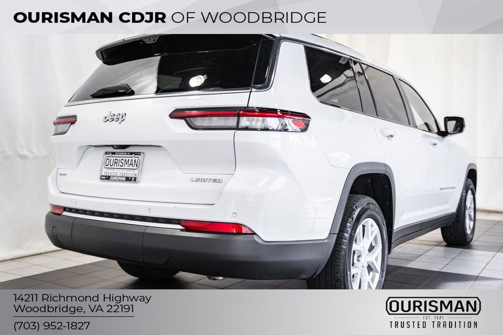 Certified 2024 Jeep Grand Cherokee L Limited w/ Luxury Tech Group II image 5