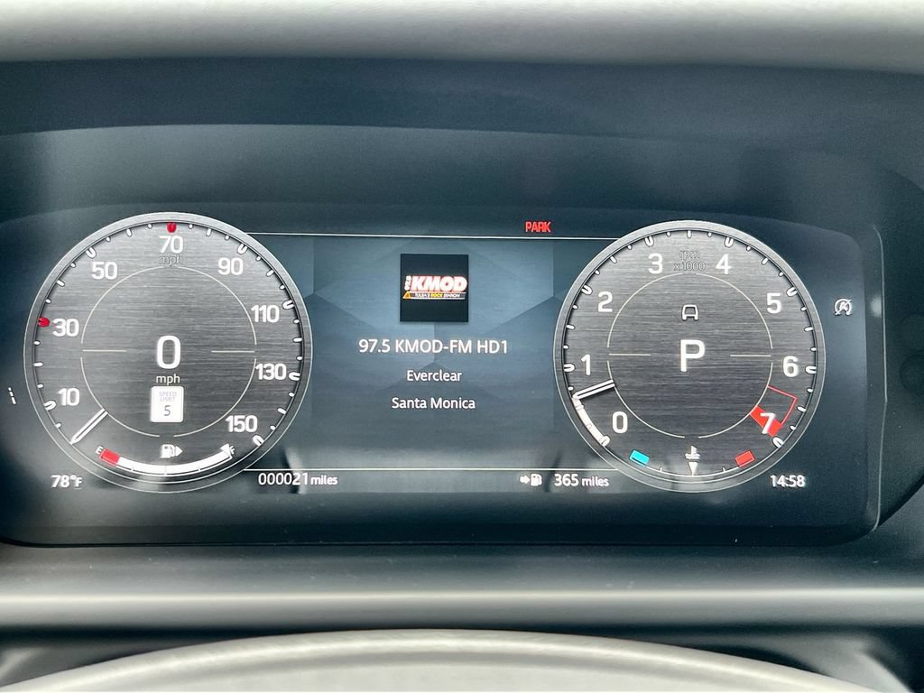 New 2026 Land Rover Defender 110 AWD/4WD image 23