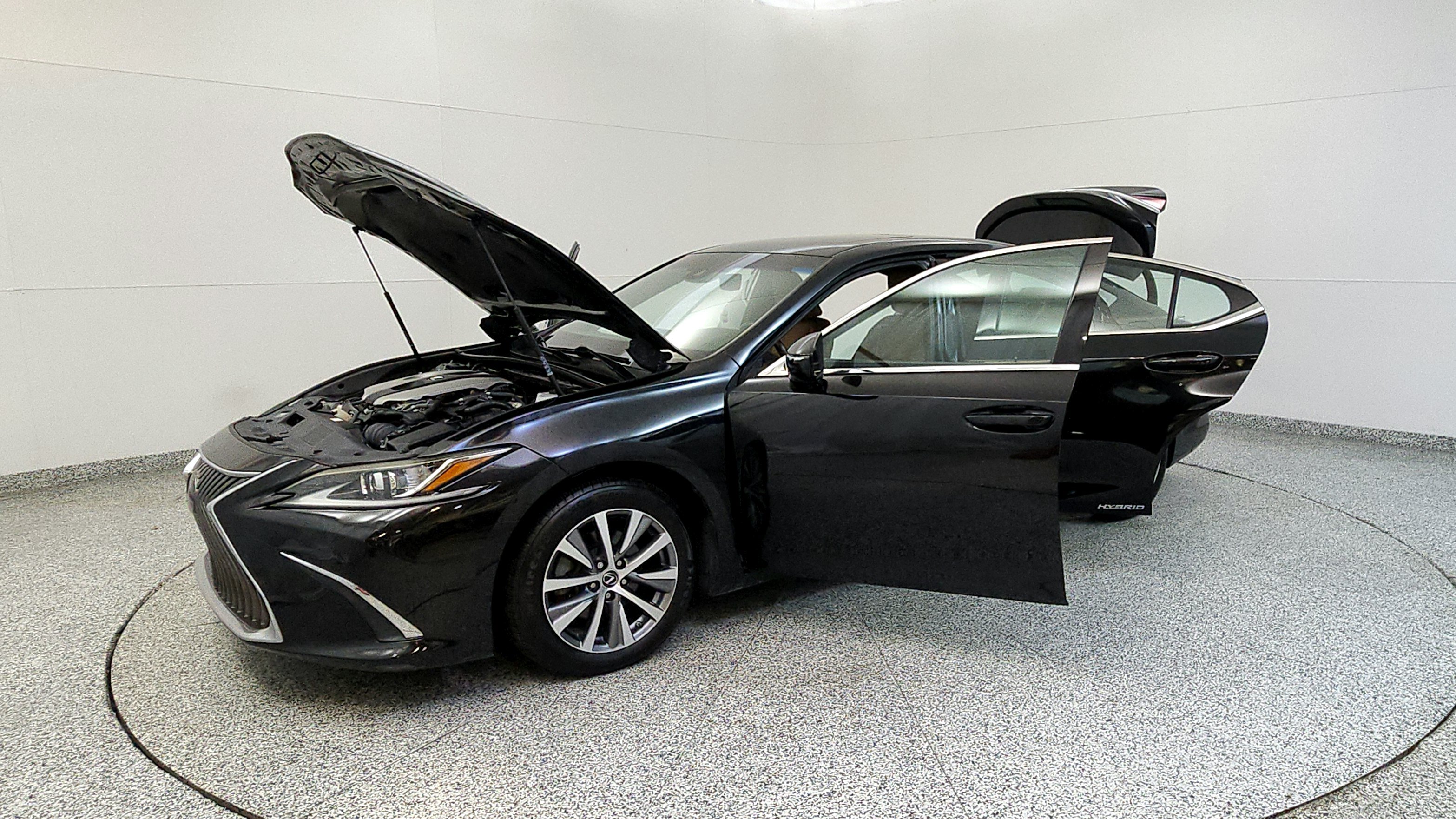 Used 2020 Lexus ES 300h w/ Premium Package FWD image 10