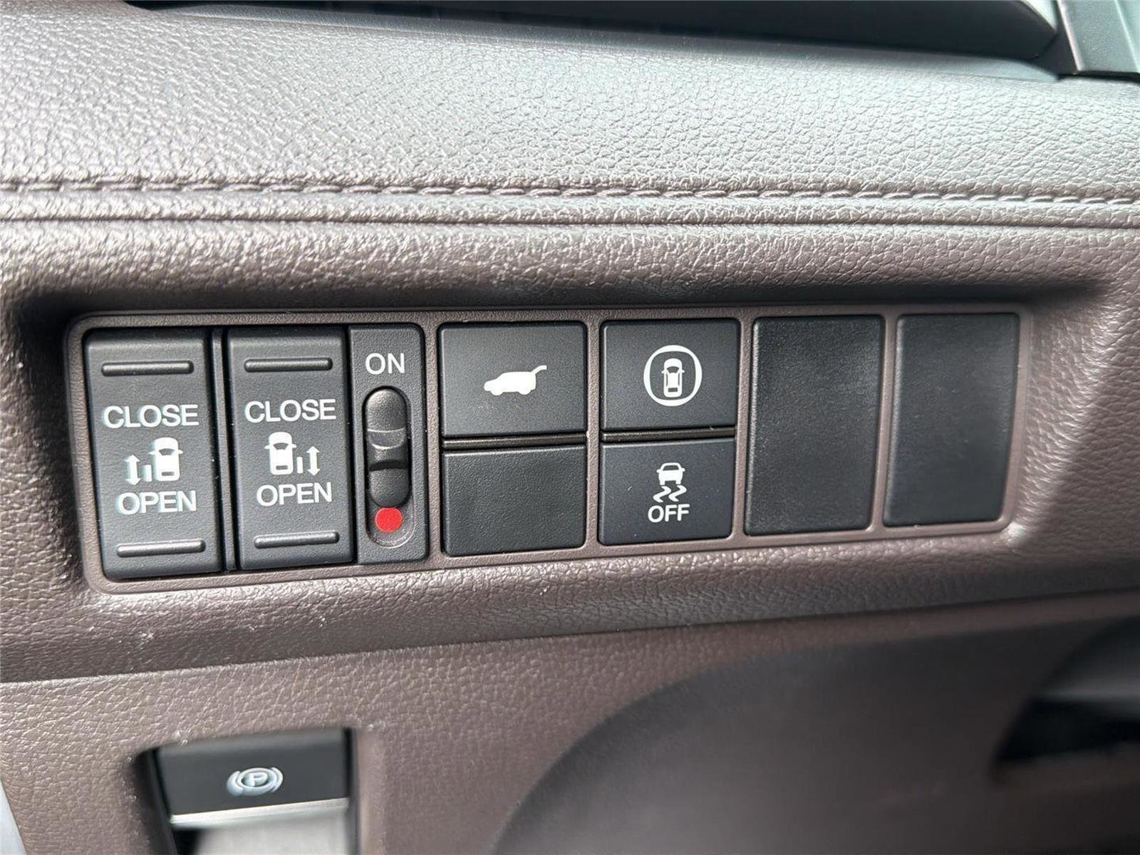 Used 2023 Honda Odyssey EX-L image 22