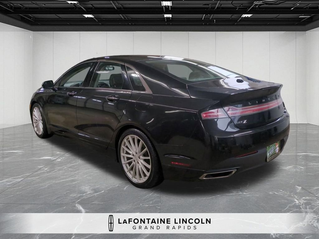 Used 2013 Lincoln MKZ AWD image 3