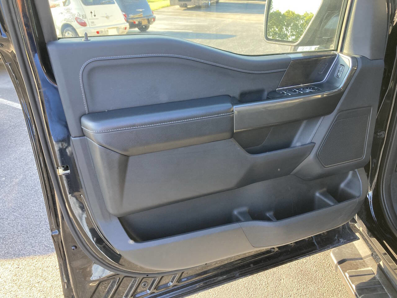 Used 2023 Ford F150 XLT w/ Equipment Group 302A High image 12