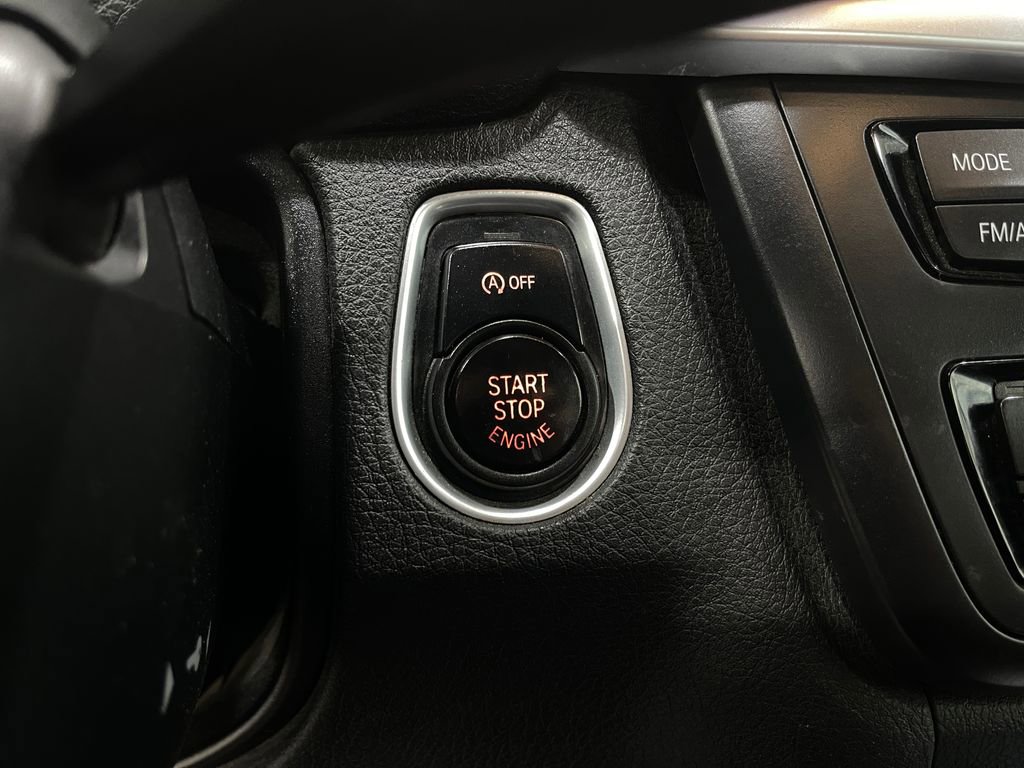 Used 2014 BMW 428i Convertible image 18