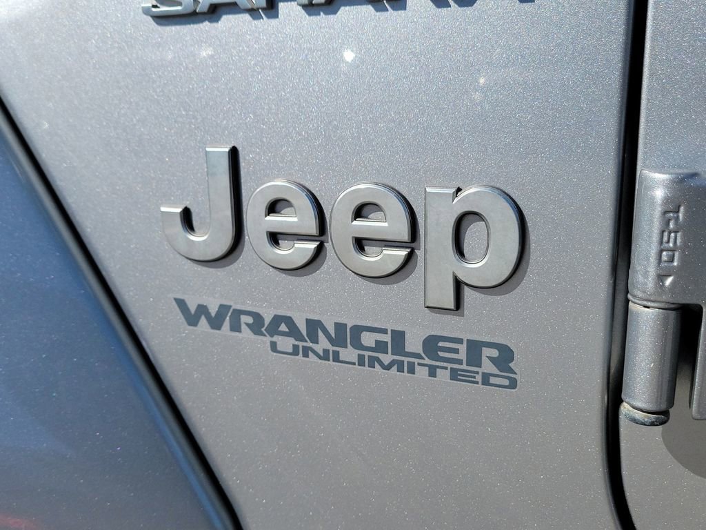 Used 2019 Jeep Wrangler Unlimited Sahara image 9