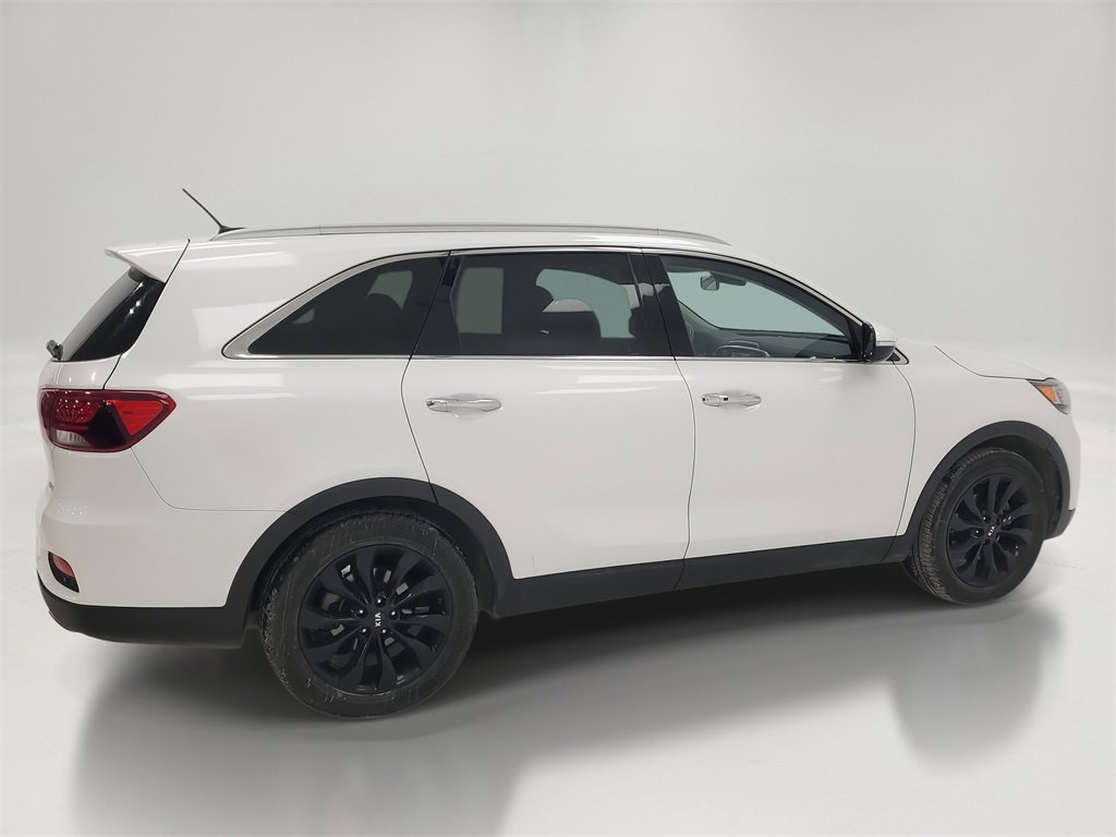 Used 2020 Kia Sorento EX image 4