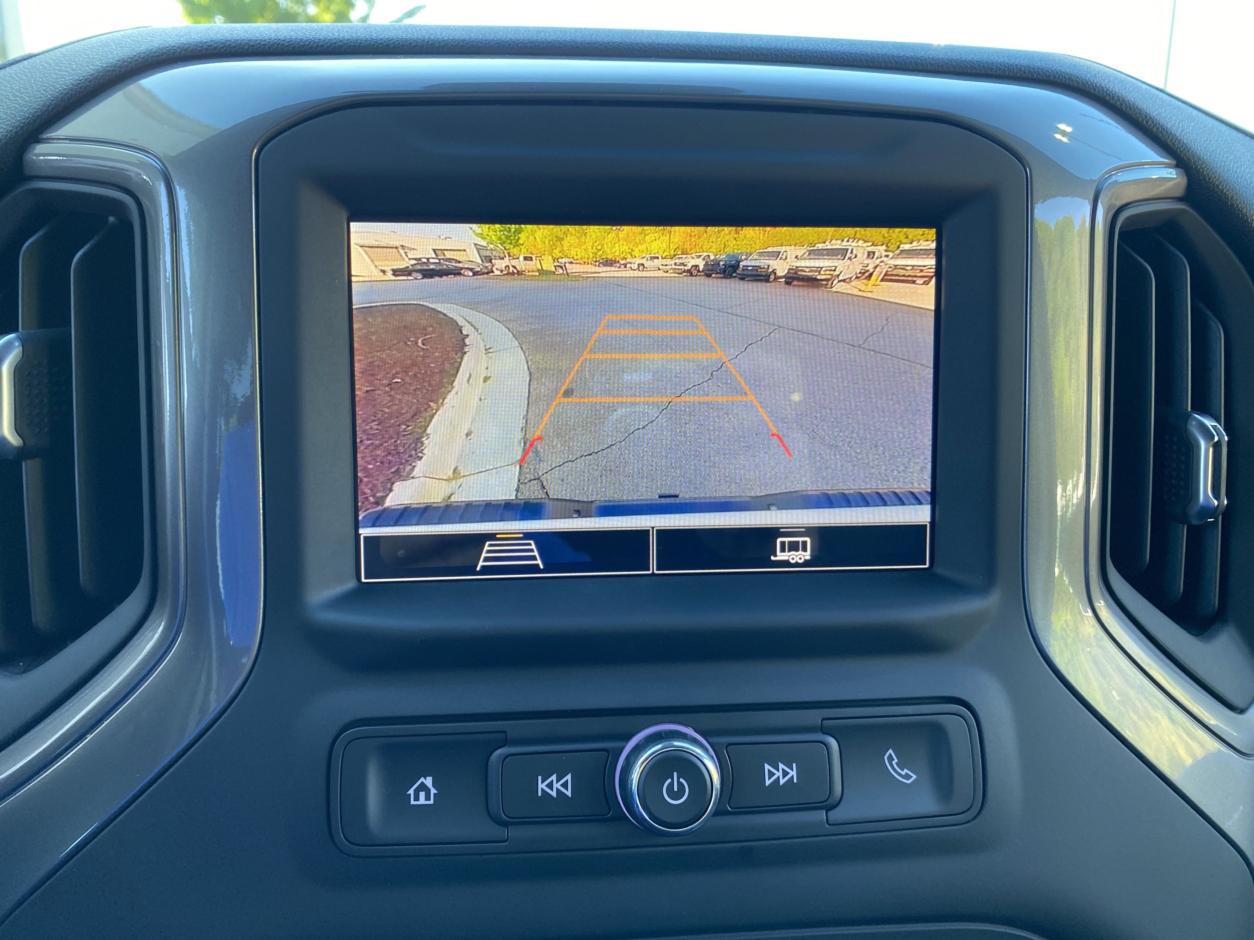 Used 2026 Chevrolet Silverado 2500 Custom w/ Custom Value Package image 26