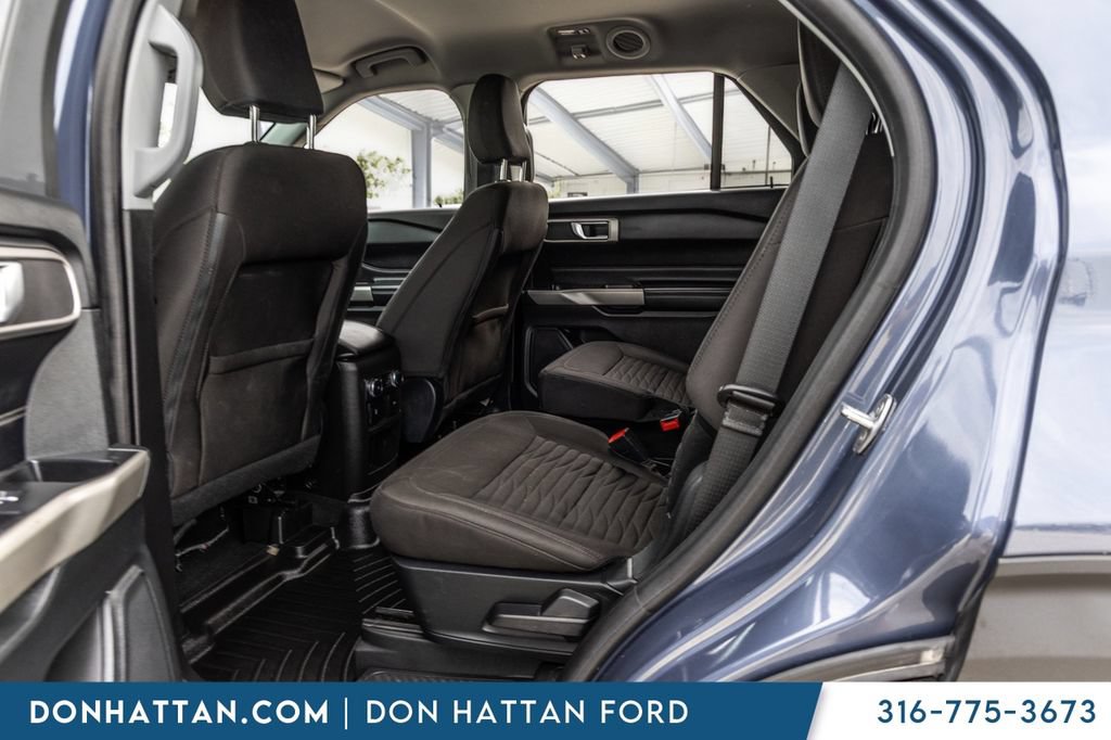 Used 2021 Ford Explorer XLT AWD/4WD image 19