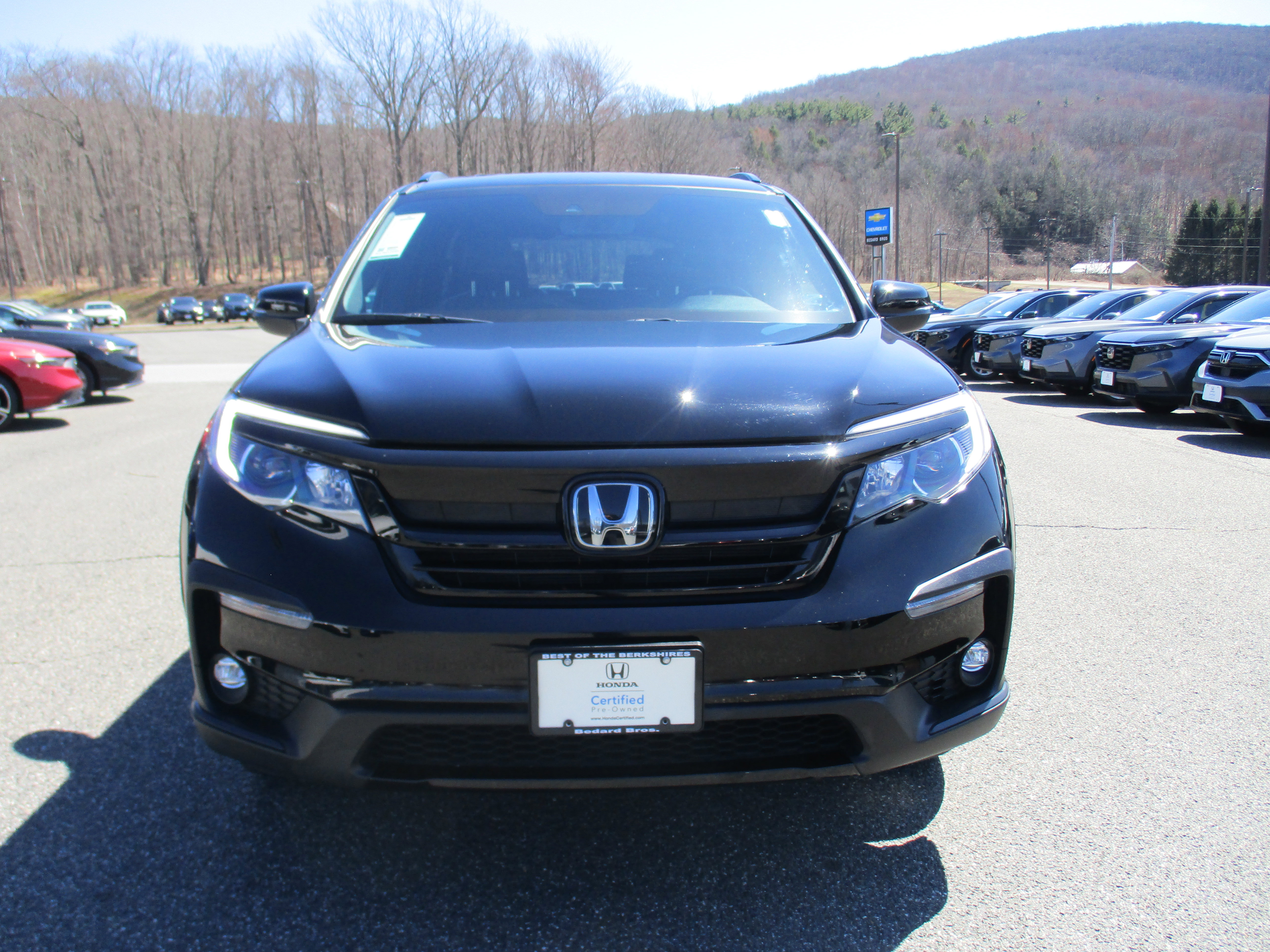 Certified 2022 Honda Pilot TrailSport image 2