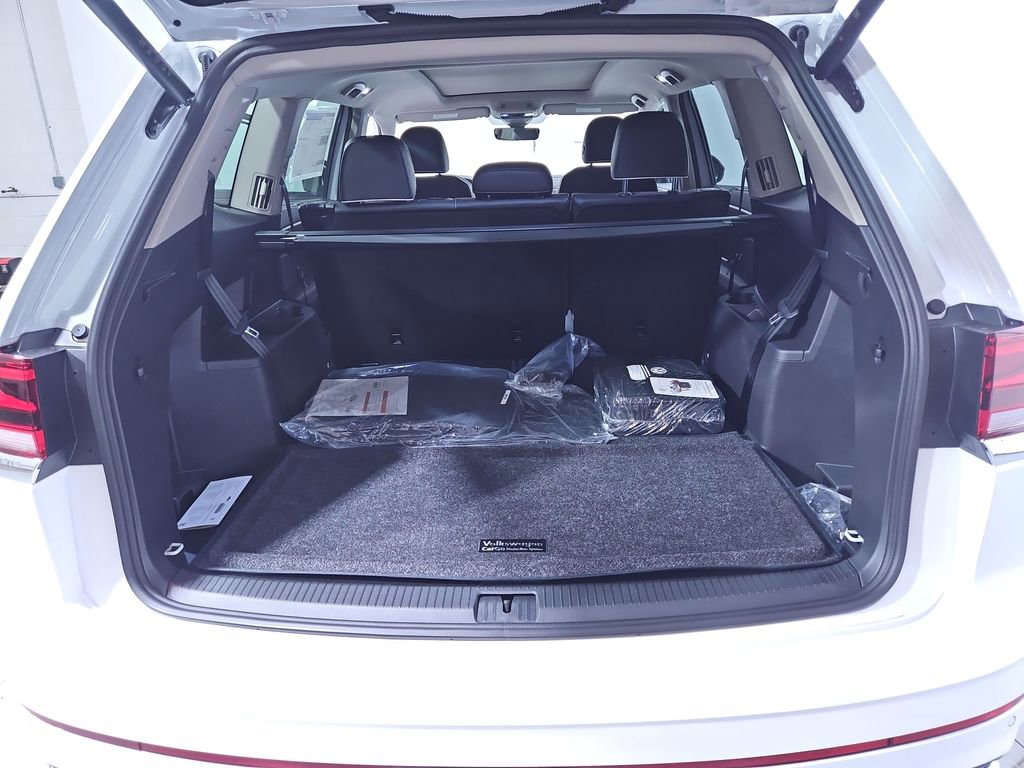 New 2026 Volkswagen Atlas SEL Premium R-Line image 23