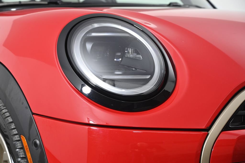 Certified 2025 MINI Cooper S image 5