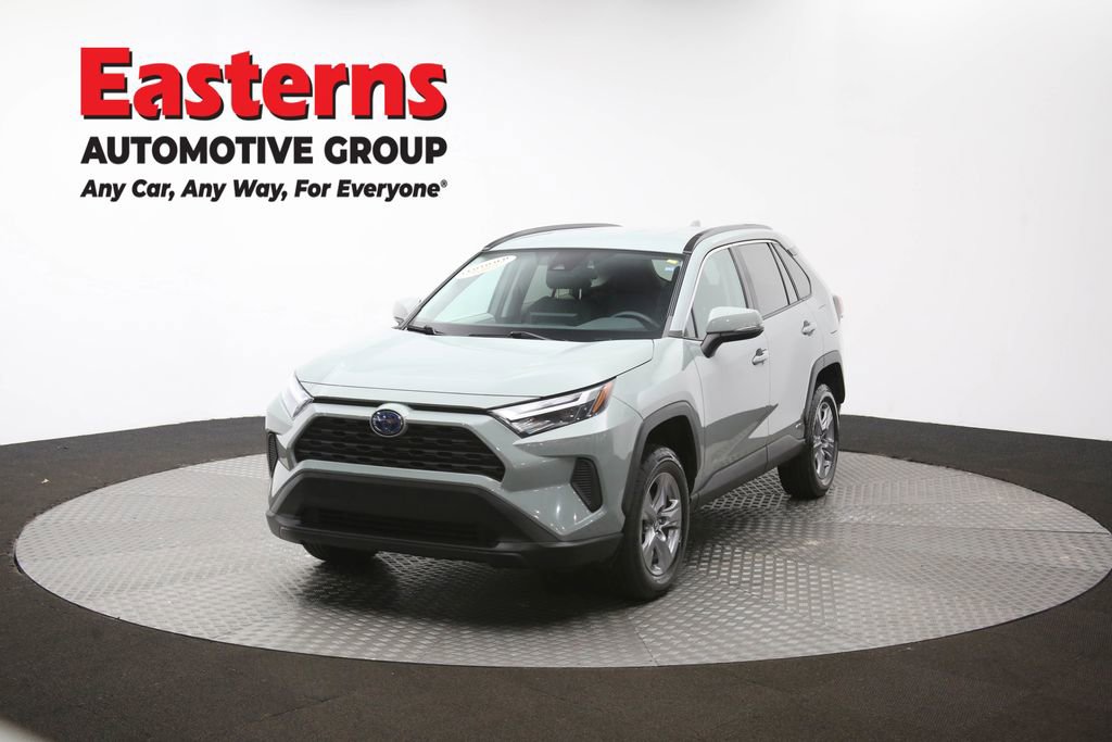 Used 2022 Toyota RAV4 XLE AWD/4WD image 55