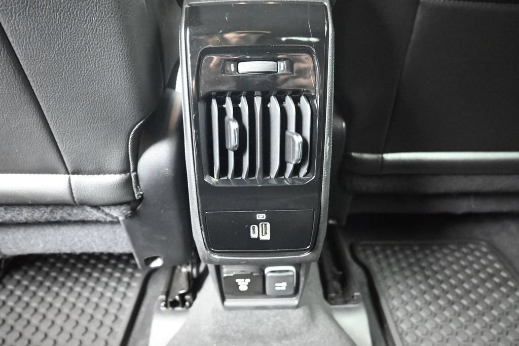 Used 2022 Jeep Compass Trailhawk w/ Trailhawk Convenience Group AWD/4WD image 25