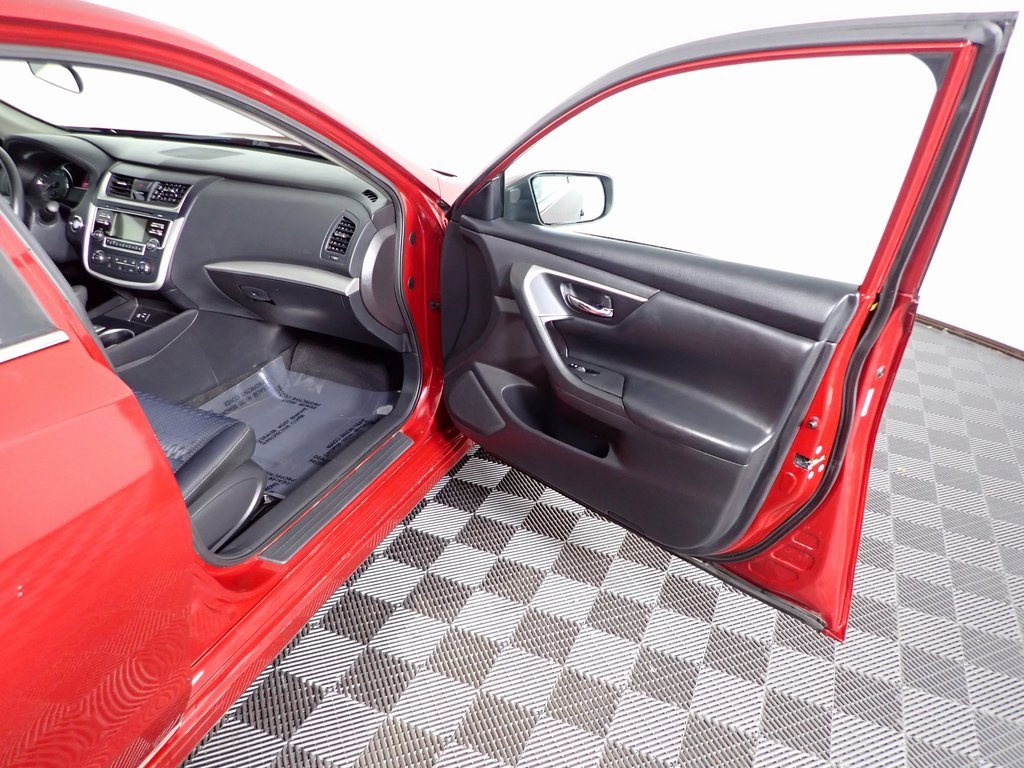 Used 2016 Nissan Altima 2.5 S w/ Power Driver Seat Package image 29